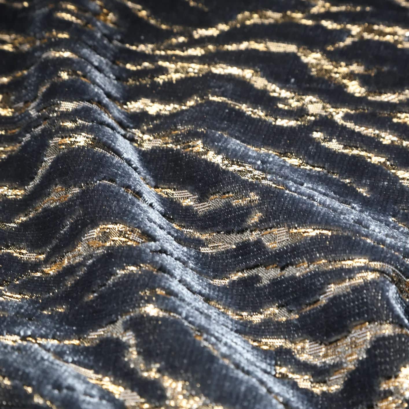 JBL Jacquard Velvet Customization Tiger Pattern Cut-Pile Fabric Luxury Home Rhoncus for Sofa